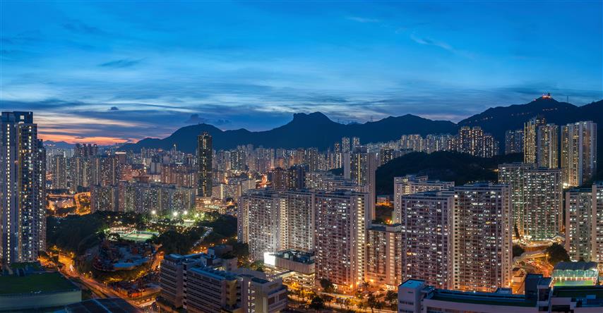 Daya Bay Nuclear Power Station is the first large-scale commercial nuclear power station in China and supplies safe, clean electricity to Hong Kong.